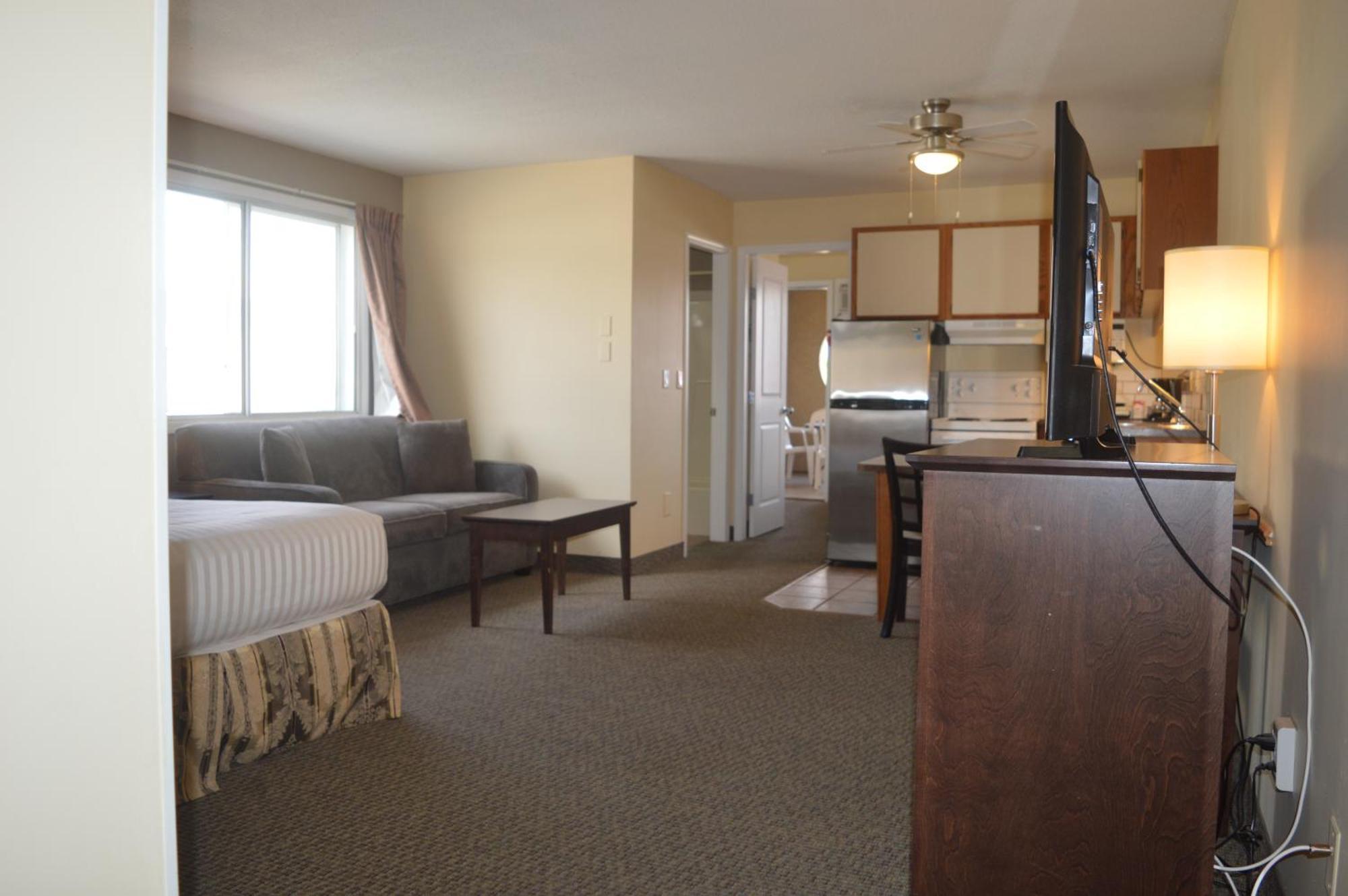Siesta Suites Келоуна Екстер'єр фото